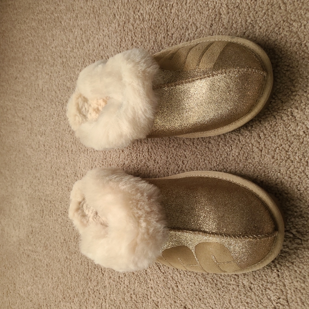 Ugg slippers